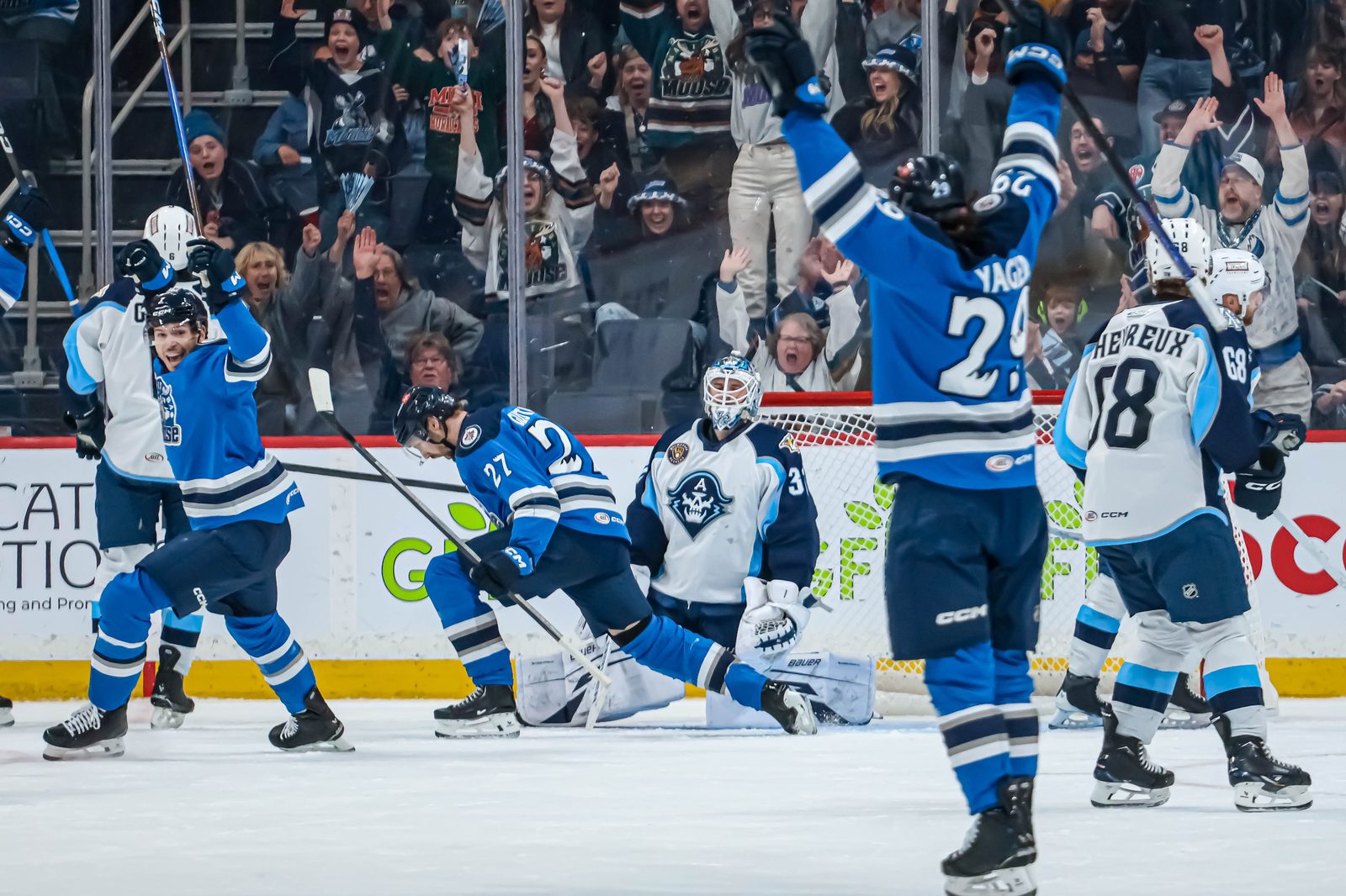 Hockey photo 3